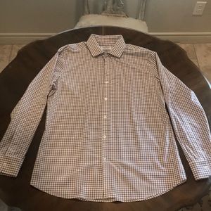 Men’s Mizzen + Main long sleeve button down shirt
